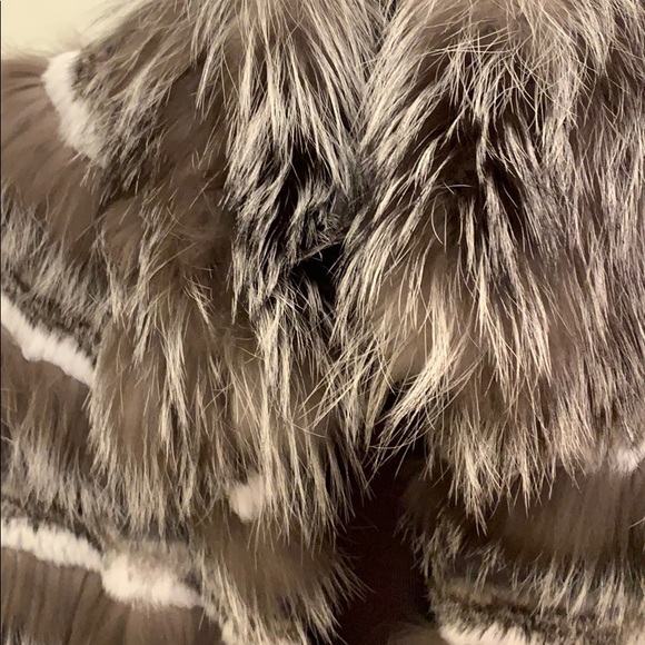 Tory Burch rabbit and fox fur cap sleeve vest - Picture 3 of 4